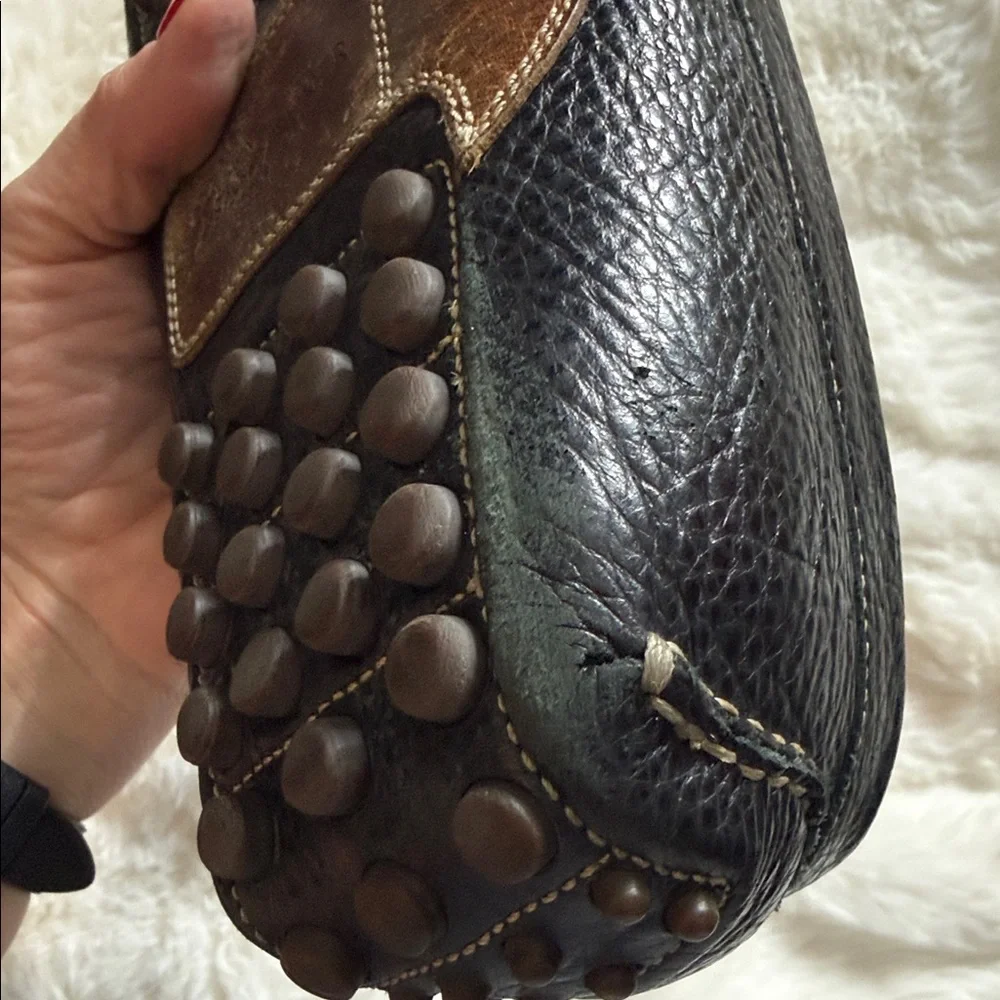Donald J. Pliner elegant black